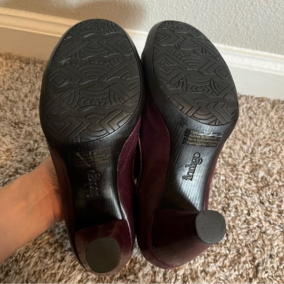 Clark’s Indigo Leather Upper Burgundy Slip on Strappy Heel Shoes Size 7 1/2 - Picture 8 of 9